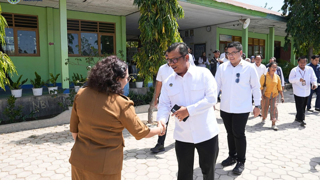 BGN Bener Meriah Bersama BPOM dan PCO RI Tinjau Pelaksanaan MBG di Kupang